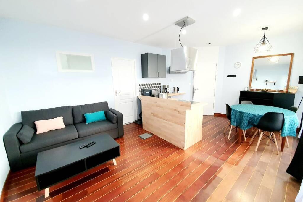 Appartement Lumineux Tout Confort De 33M2 Au Centre De Ван Екстериор снимка